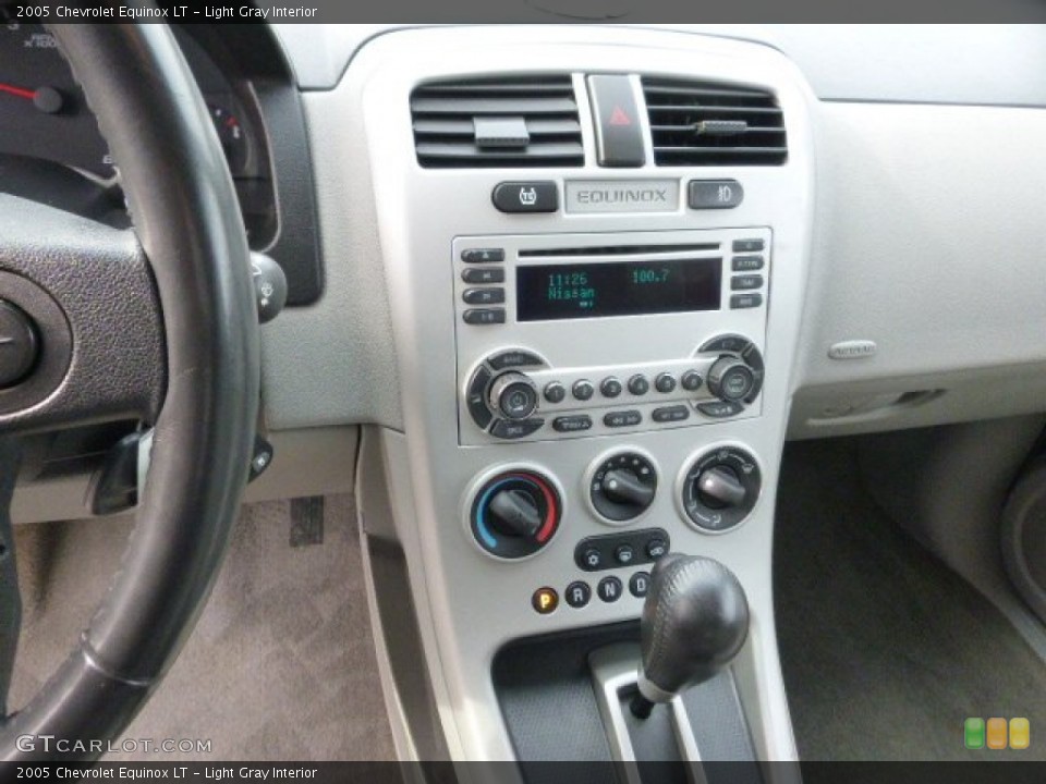 Light Gray Interior Controls for the 2005 Chevrolet Equinox LT #99737697