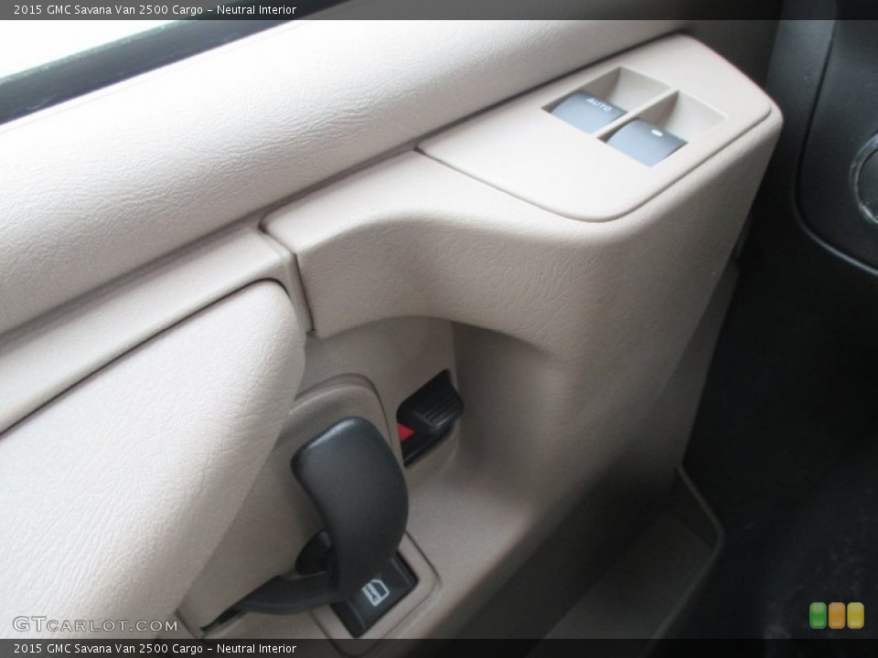 Neutral Interior Controls for the 2015 GMC Savana Van 2500 Cargo #99751224