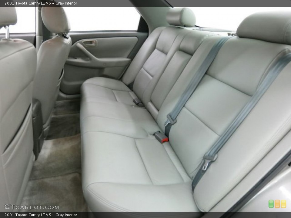 Gray Interior Rear Seat for the 2001 Toyota Camry LE V6 #99762071