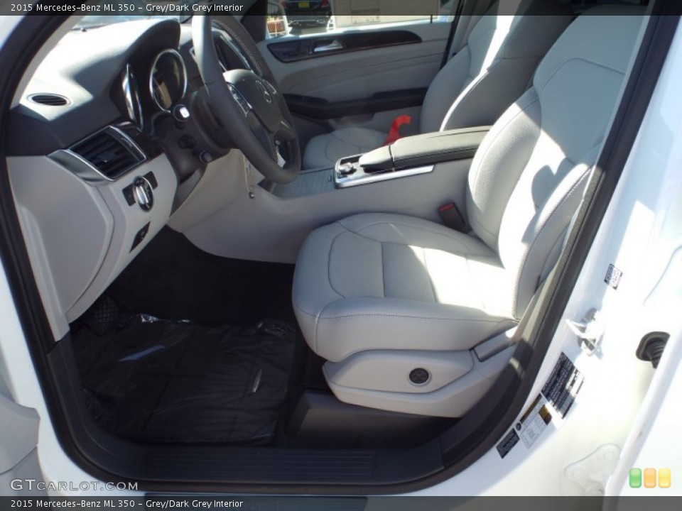 Grey/Dark Grey 2015 Mercedes-Benz ML Interiors