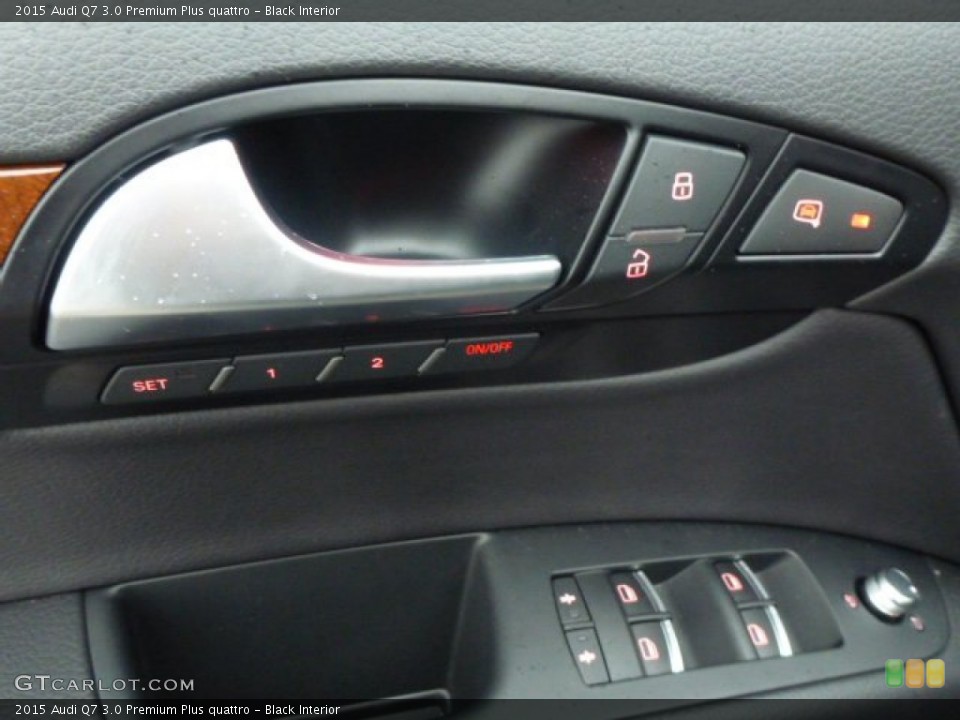 Black Interior Controls for the 2015 Audi Q7 3.0 Premium Plus quattro #99827274