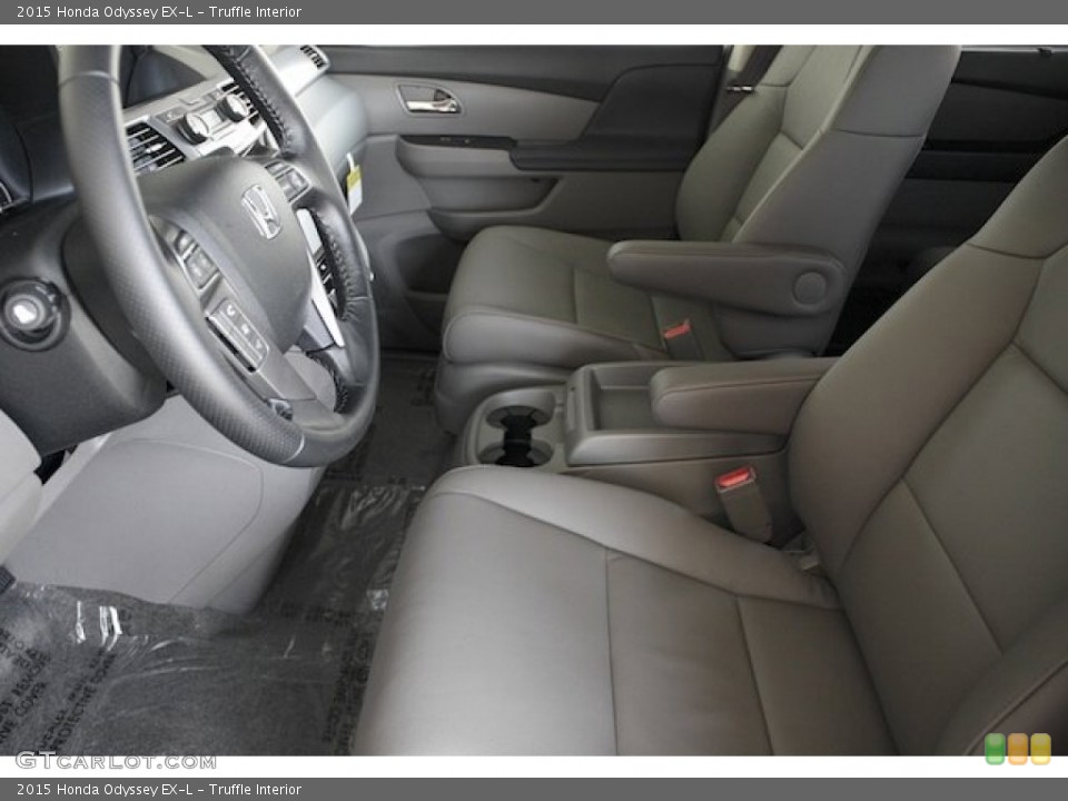 Truffle Interior Photo for the 2015 Honda Odyssey EX-L #99908146