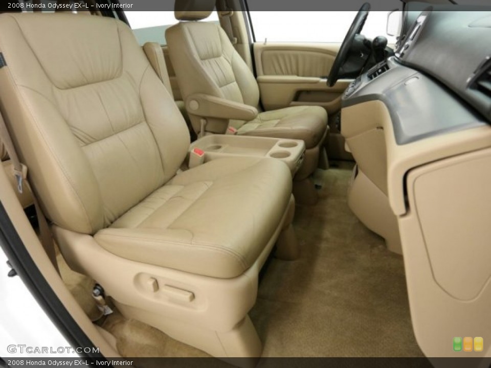 Ivory Interior Photo for the 2008 Honda Odyssey EX-L #99925815