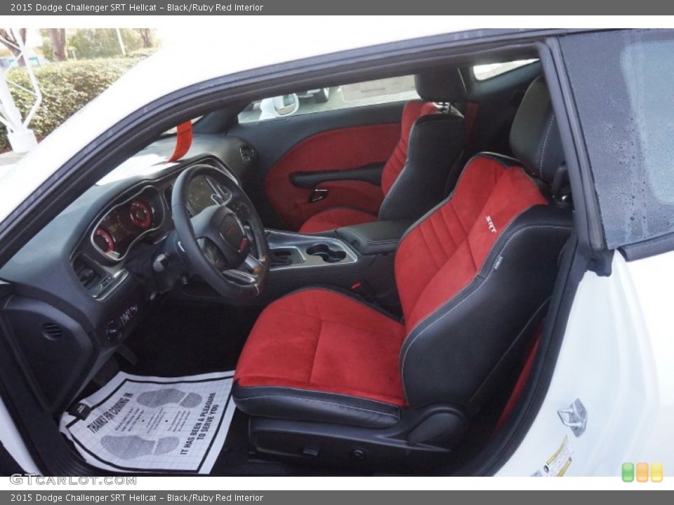 Black/Ruby Red Interior Photo for the 2015 Dodge Challenger SRT Hellcat #99931851