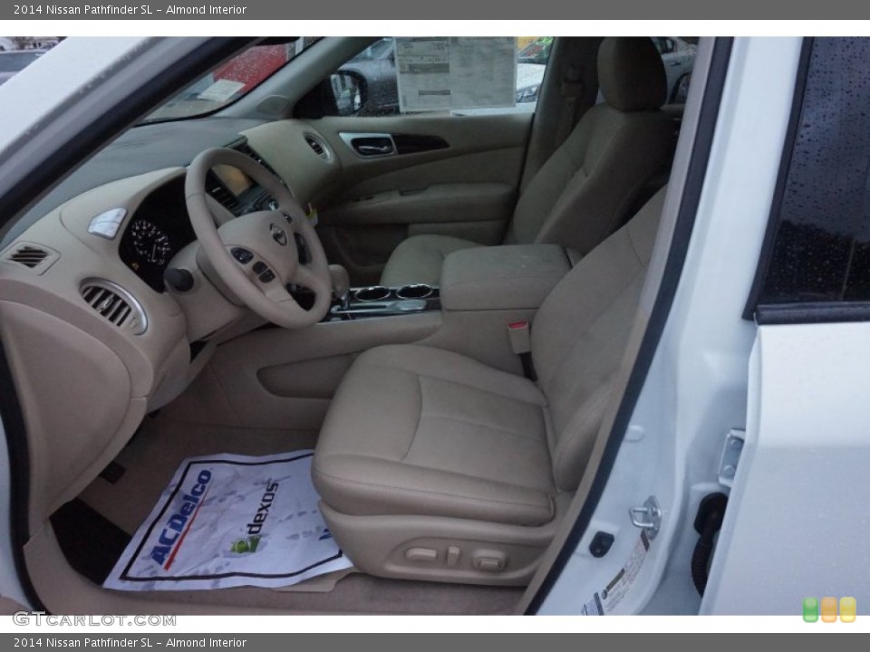 Almond Interior Photo for the 2014 Nissan Pathfinder SL #99971112