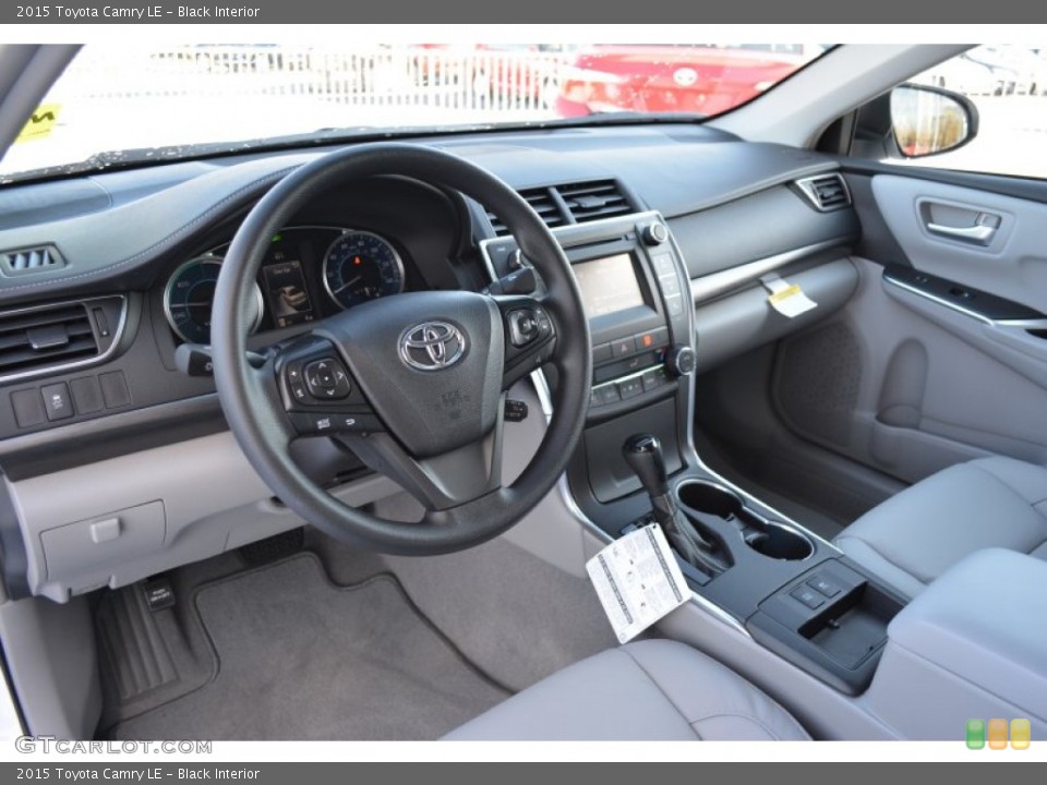 Black Interior Photo for the 2015 Toyota Camry LE #99993550
