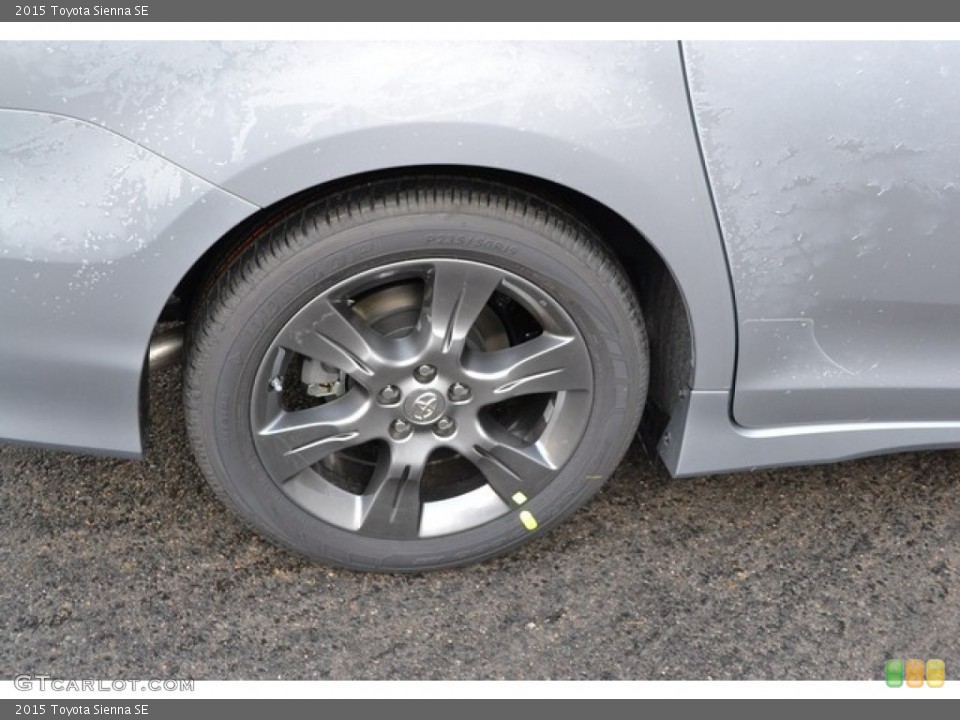 2015 Toyota Sienna SE Wheel and Tire Photo #100168389