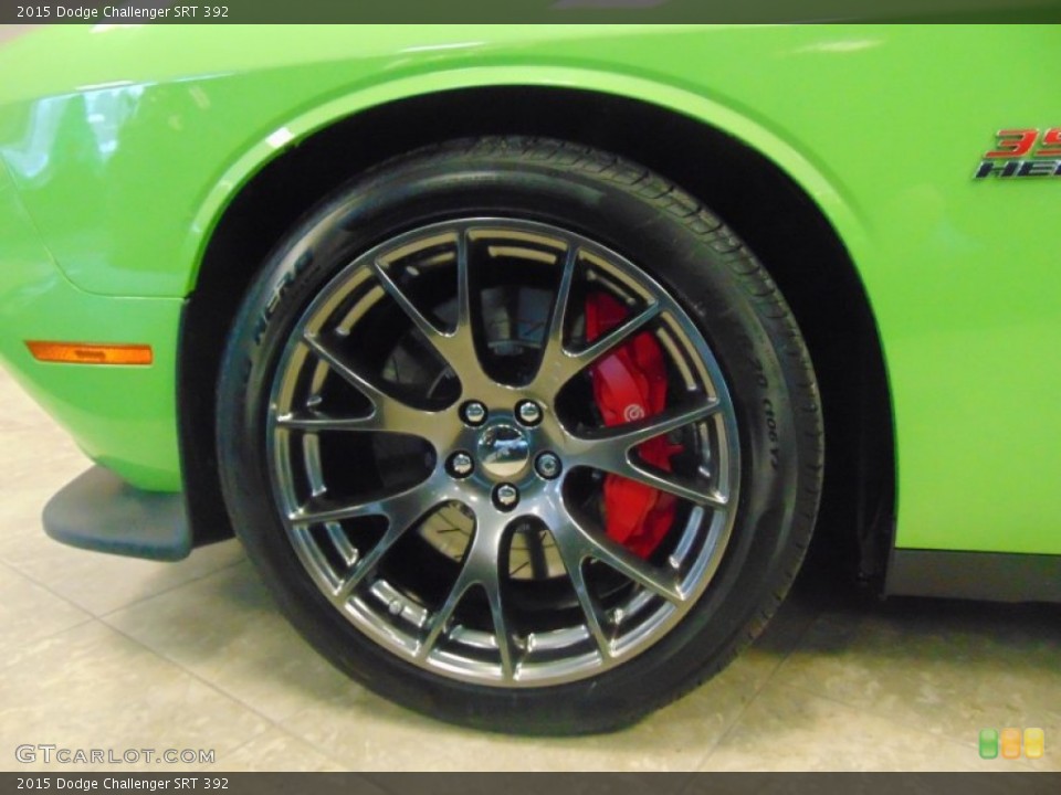 2015 Dodge Challenger SRT 392 Wheel and Tire Photo #100471314