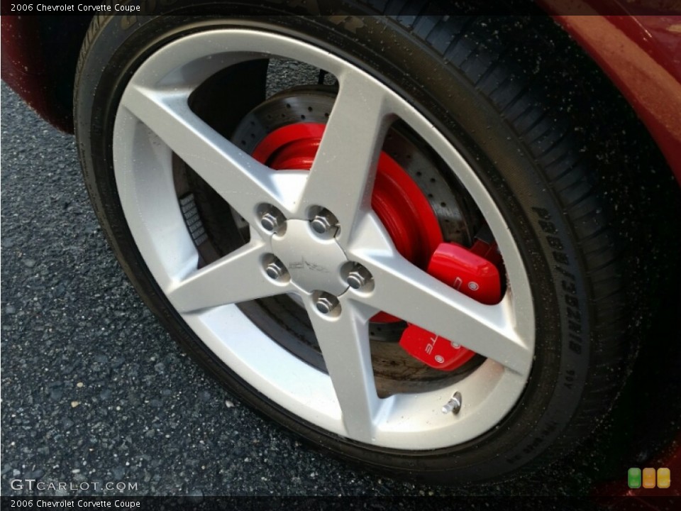 2006 Chevrolet Corvette Coupe Wheel and Tire Photo #100660643