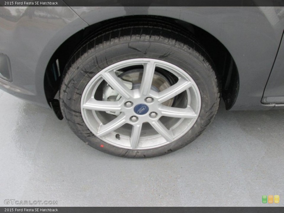 2015 Ford Fiesta SE Hatchback Wheel and Tire Photo #100691951