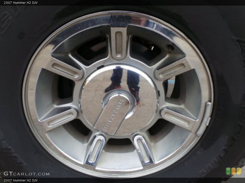 2007 Hummer H2 SUV Wheel and Tire Photo #100708424