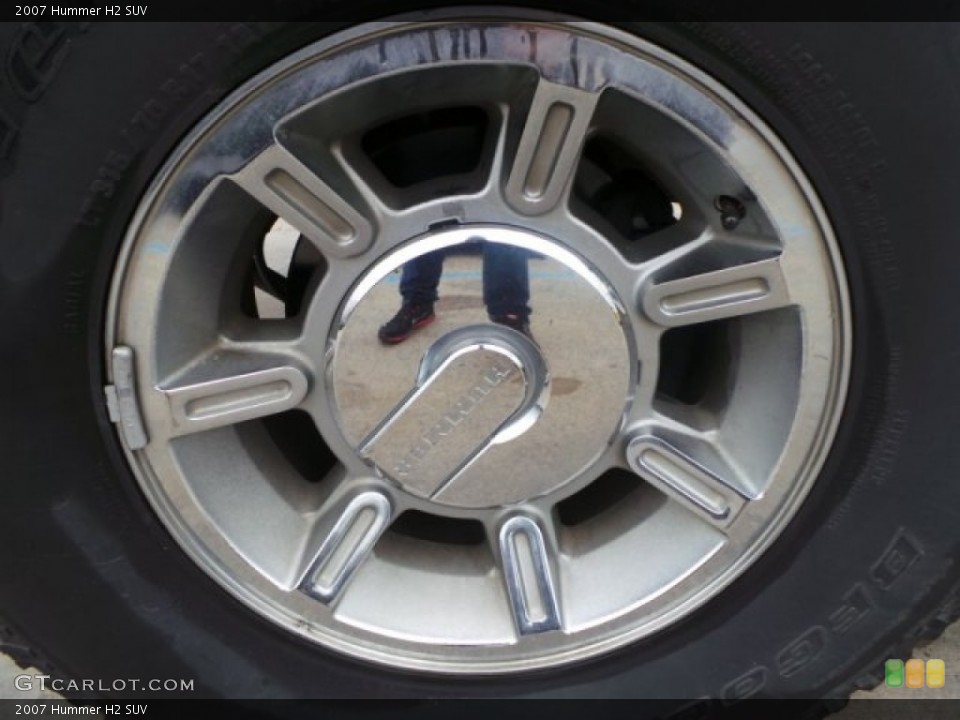 2007 Hummer H2 SUV Wheel and Tire Photo #100708436