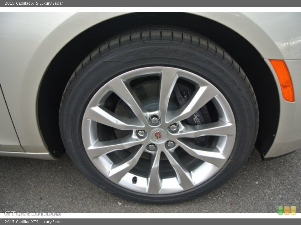 2015 Cadillac XTS Luxury Sedan Wheel and Tire Photo #101016205