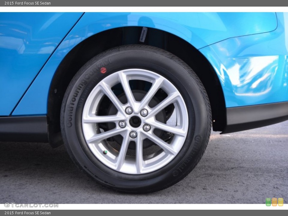 2015 Ford Focus SE Sedan Wheel and Tire Photo #101043587