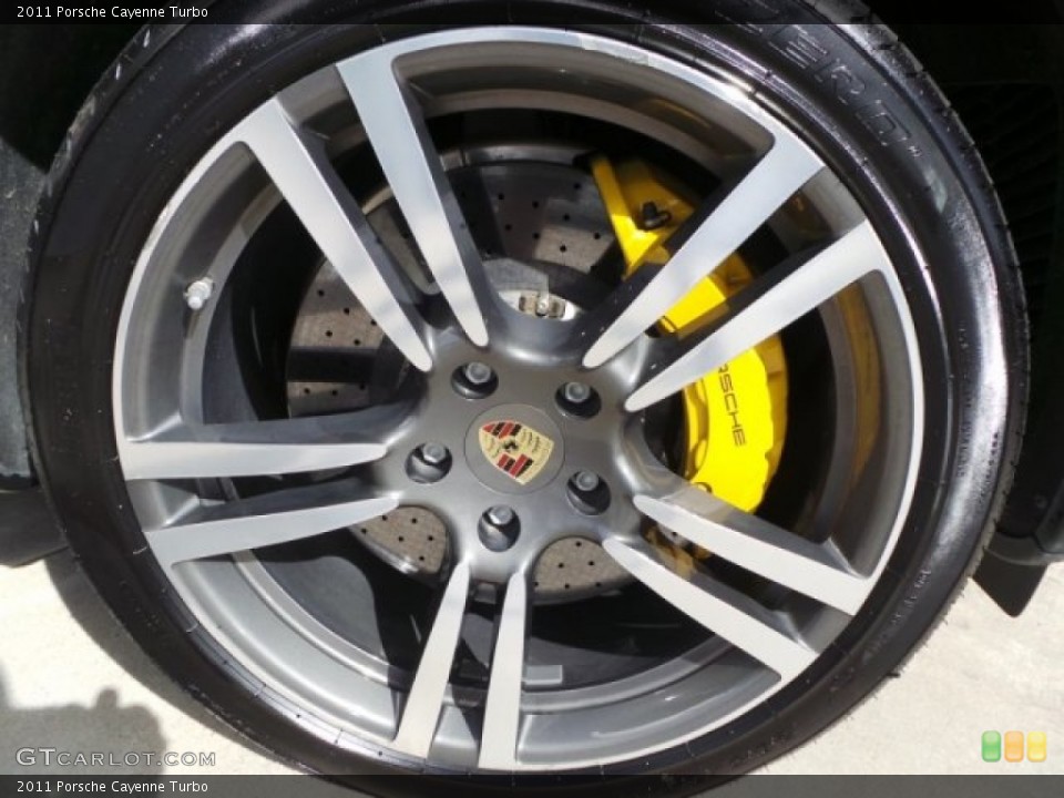 2011 Porsche Cayenne Turbo Wheel and Tire Photo #101086098