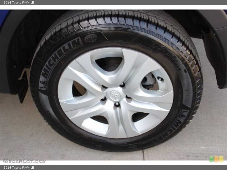 2014 Toyota RAV4 LE Wheel and Tire Photo #101320872