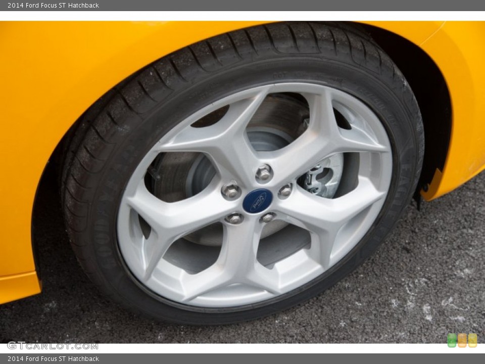 2014 Ford Focus ST Hatchback Wheel and Tire Photo #101465748