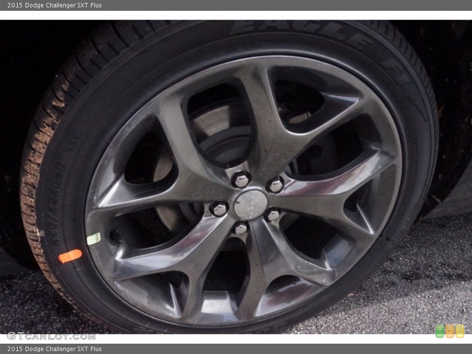 2015 Dodge Challenger SXT Plus Wheel and Tire Photo #101890905