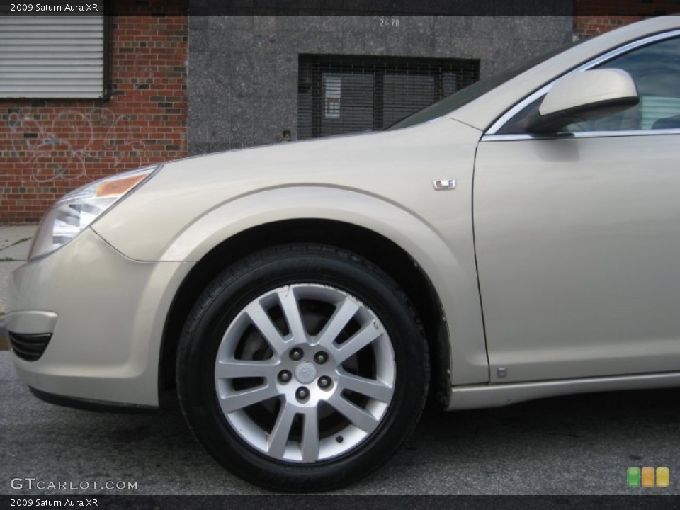 2009 Saturn Aura XR Wheel and Tire Photo #102067878
