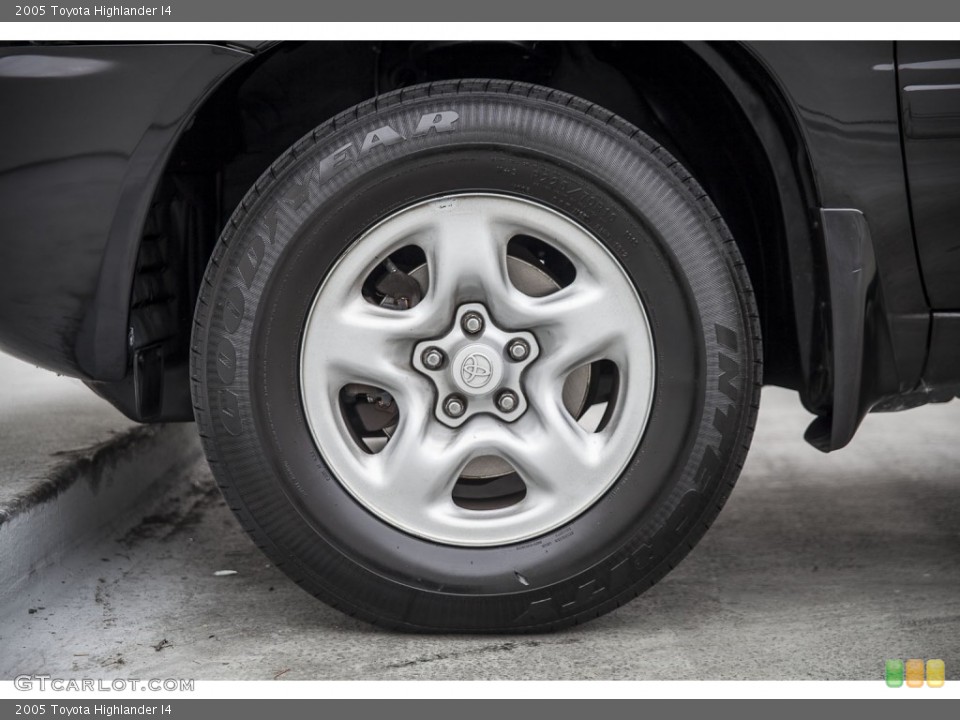 2005 Toyota Highlander I4 Wheel and Tire Photo #102185681