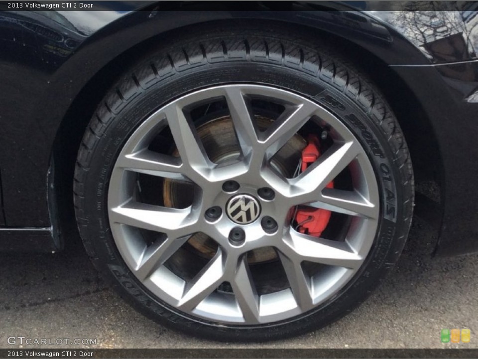 2013 Volkswagen GTI 2 Door Wheel and Tire Photo #102315003