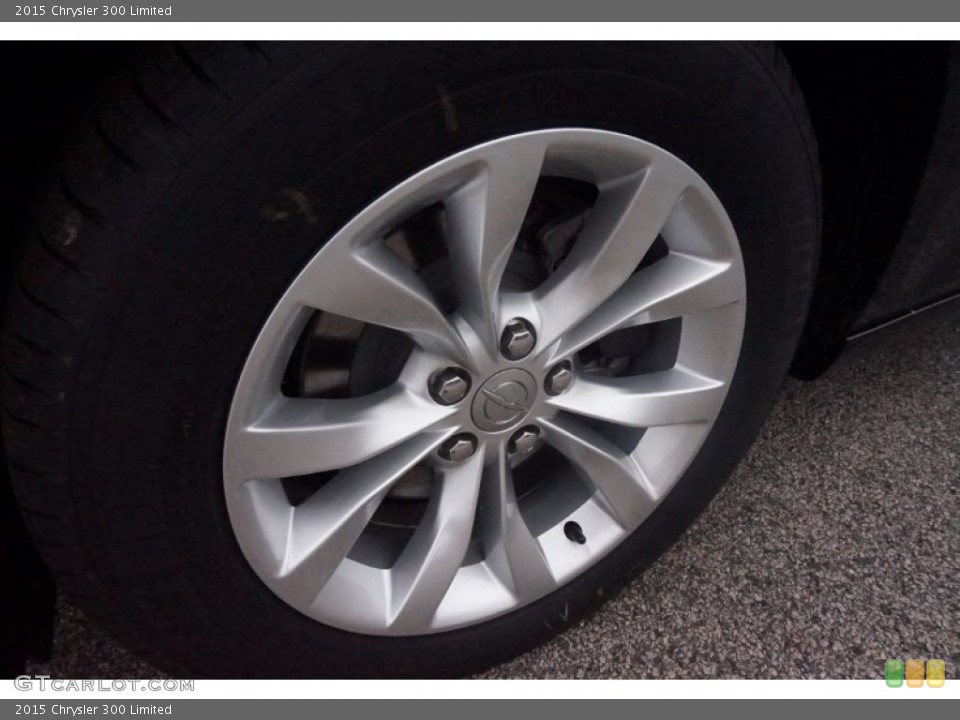 2015 Chrysler 300 Limited Wheel and Tire Photo #102516584
