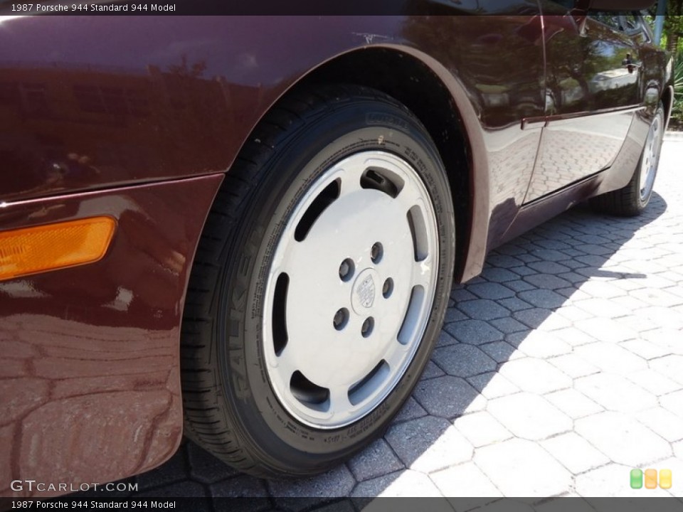 1987 Porsche 944  Wheel and Tire Photo #102659638