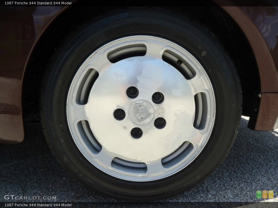 1987 Porsche 944  Wheel and Tire Photo #102659898