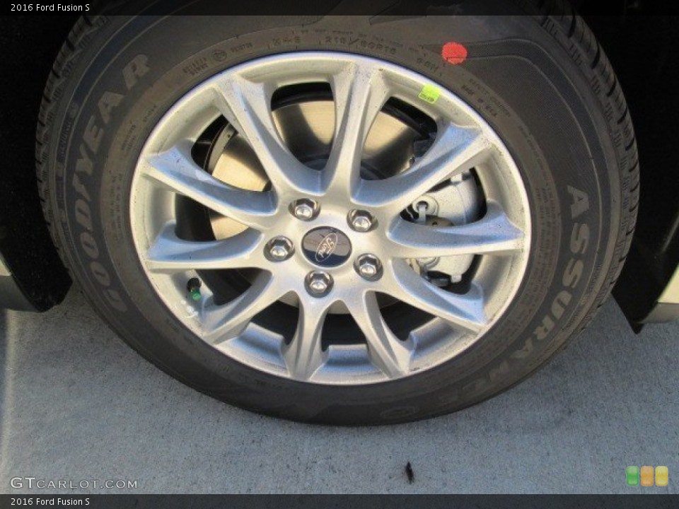 2016 Ford Fusion S Wheel and Tire Photo #103663226