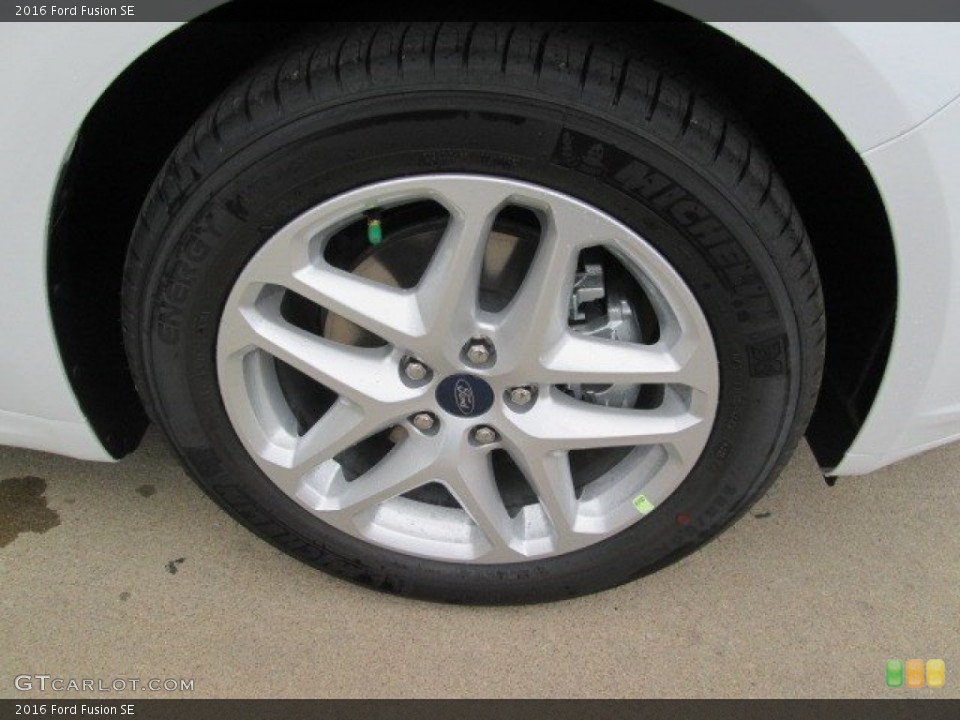 2016 Ford Fusion SE Wheel and Tire Photo #103675824