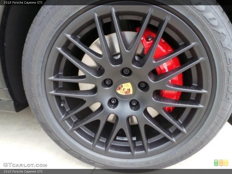 2016 Porsche Cayenne GTS Wheel and Tire Photo #103879095
