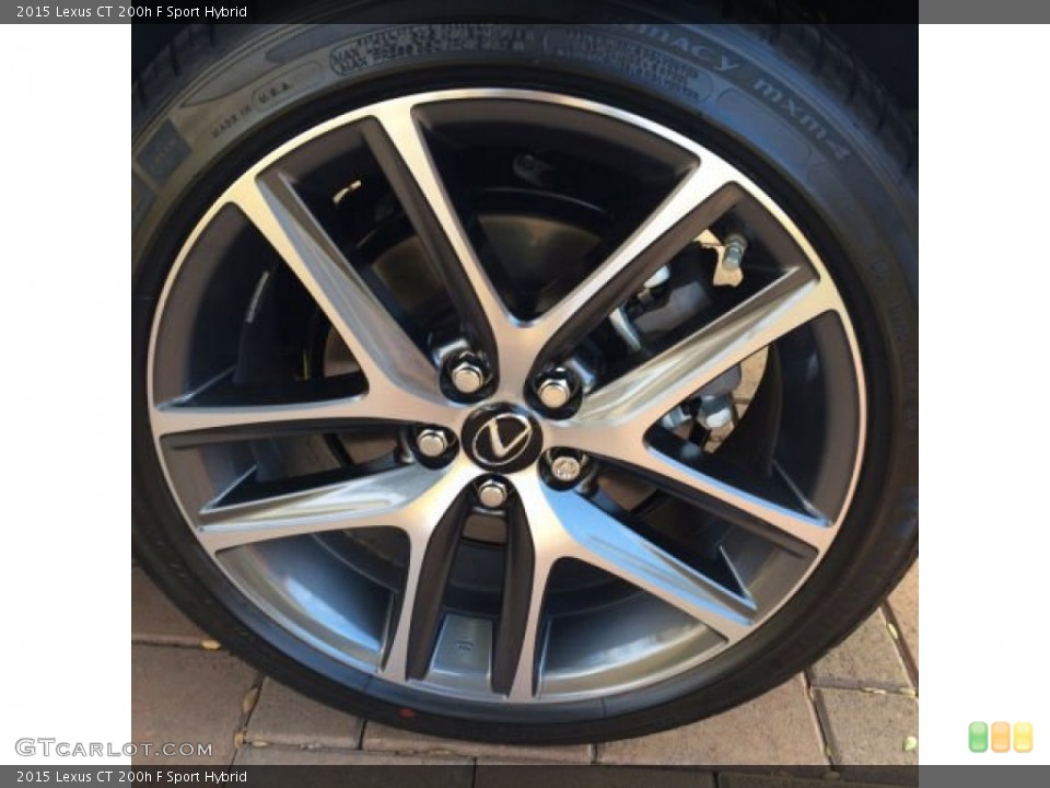 2015 Lexus CT Wheels and Tires