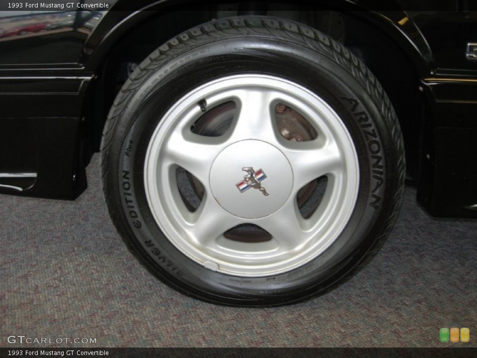 1993 Ford Mustang GT Convertible Wheel and Tire Photo #103982767