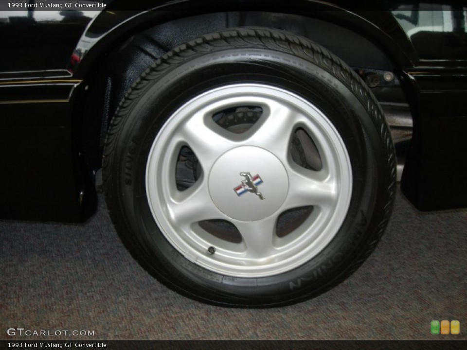 1993 Ford Mustang GT Convertible Wheel and Tire Photo #103982791
