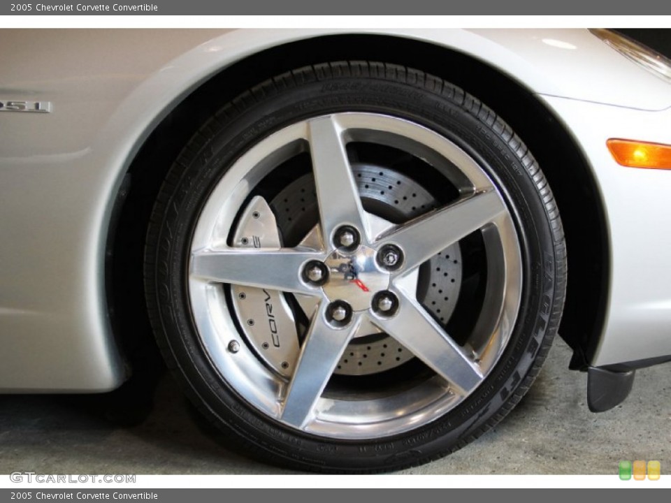2005 Chevrolet Corvette Convertible Wheel and Tire Photo #104271108