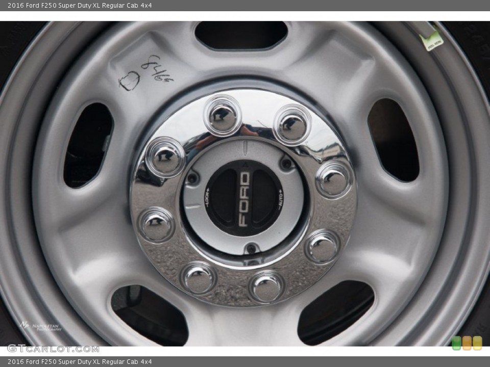 2016 Ford F250 Super Duty XL Regular Cab 4x4 Wheel and Tire Photo #105070398