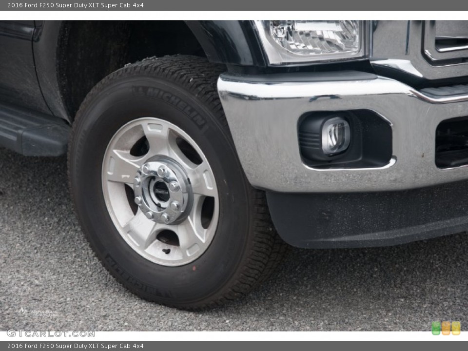 2016 Ford F250 Super Duty XLT Super Cab 4x4 Wheel and Tire Photo #105070599