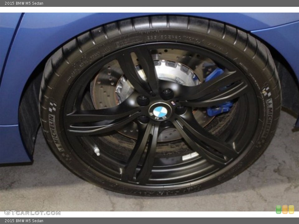 2015 BMW M5 Sedan Wheel and Tire Photo #105134467