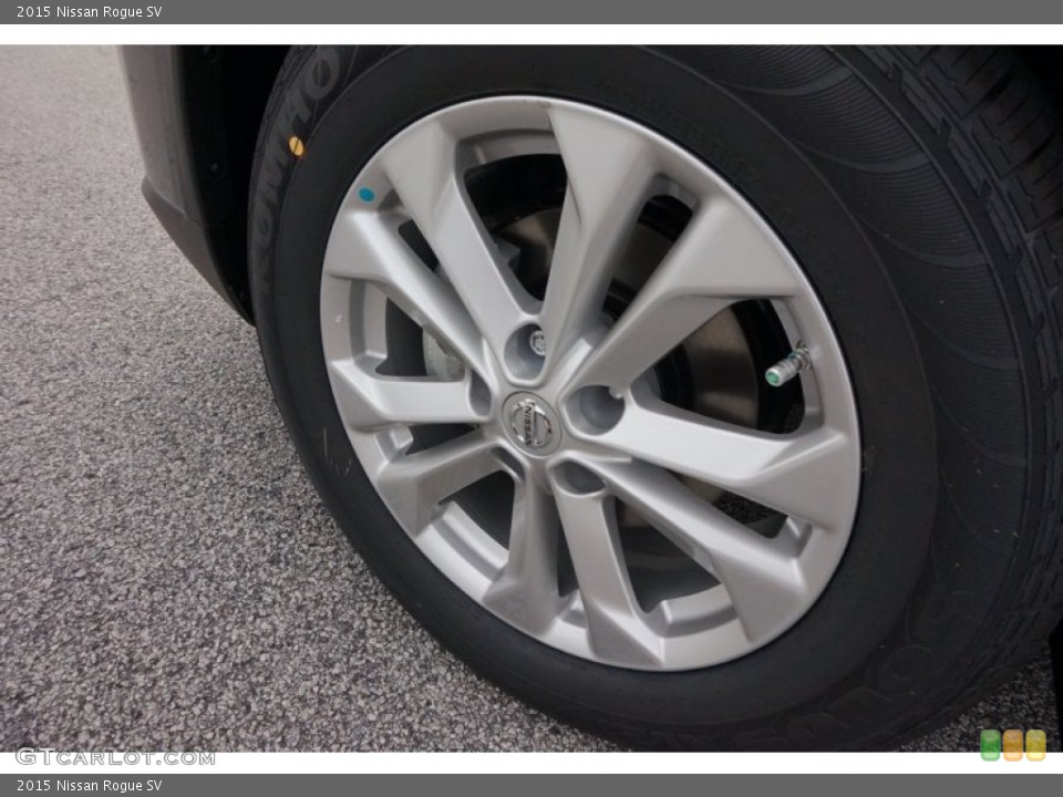 2015 Nissan Rogue SV Wheel and Tire Photo #105223571