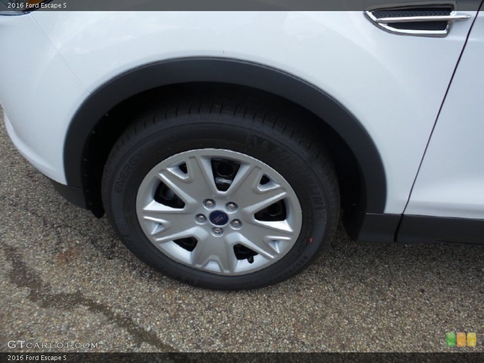 2016 Ford Escape S Wheel and Tire Photo #105524318