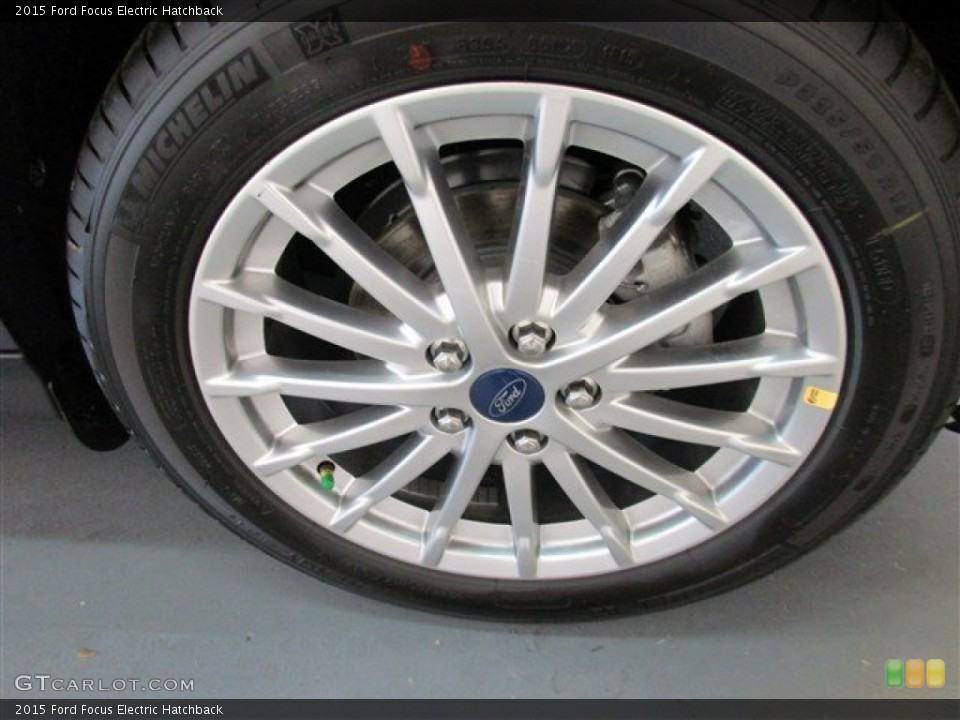 2015 Ford Focus Electric Hatchback Wheel and Tire Photo #105751427