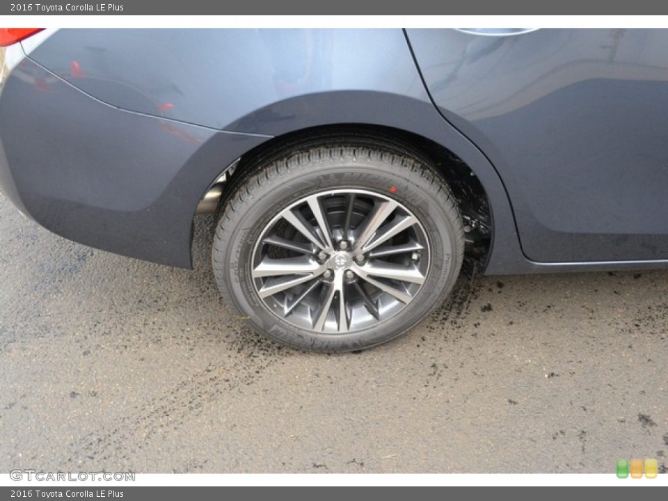 2016 Toyota Corolla LE Plus Wheel and Tire Photo #106502815