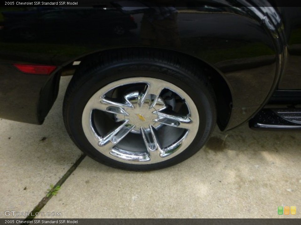 2005 Chevrolet SSR Wheels and Tires