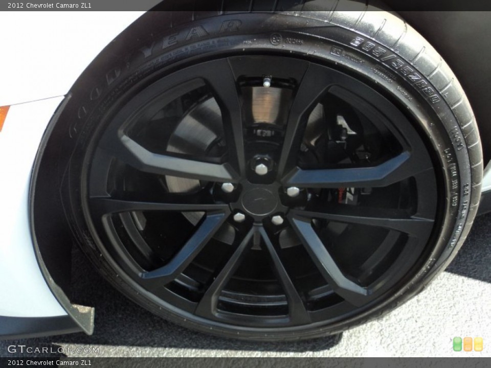 2012 Chevrolet Camaro ZL1 Wheel and Tire Photo #106567420