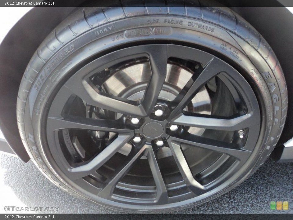 2012 Chevrolet Camaro ZL1 Wheel and Tire Photo #106567474