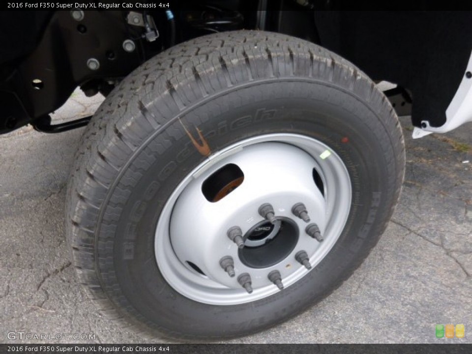 2016 Ford F350 Super Duty XL Regular Cab Chassis 4x4 Wheel and Tire Photo #106706953