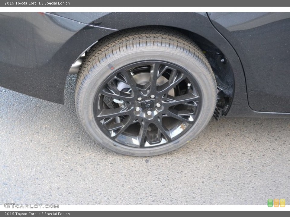 2016 Toyota Corolla S Special Edition Wheel and Tire Photo #106898378