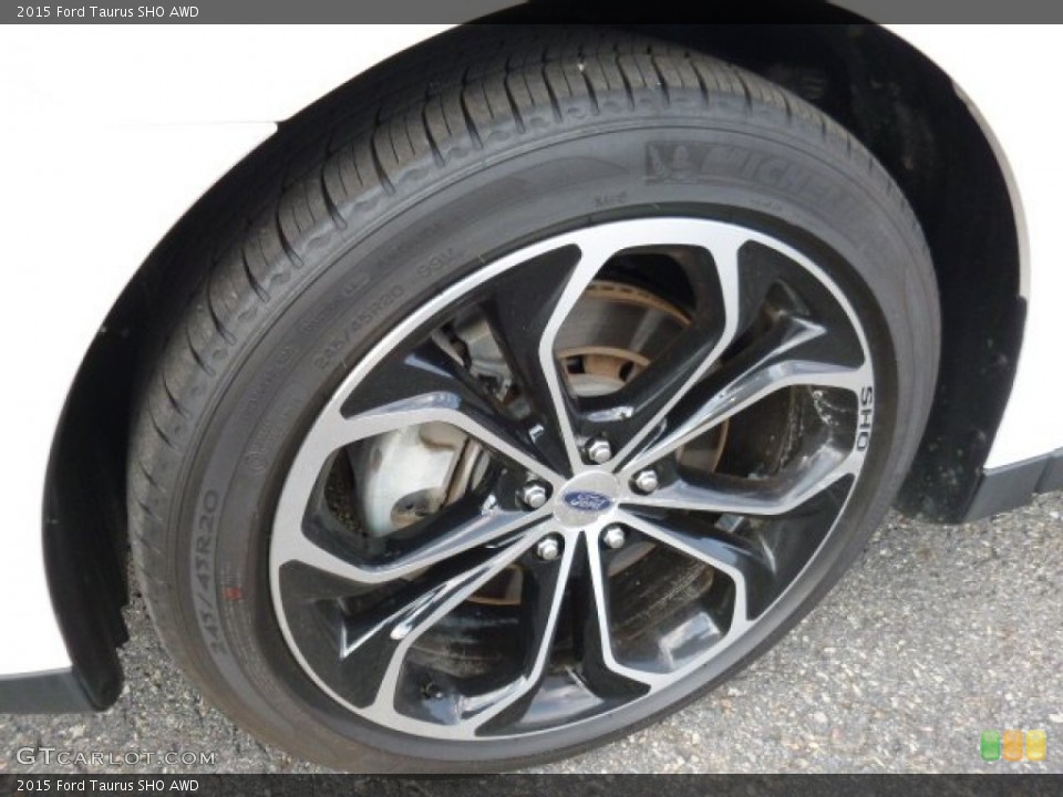 2015 Ford Taurus SHO AWD Wheel and Tire Photo #107014908