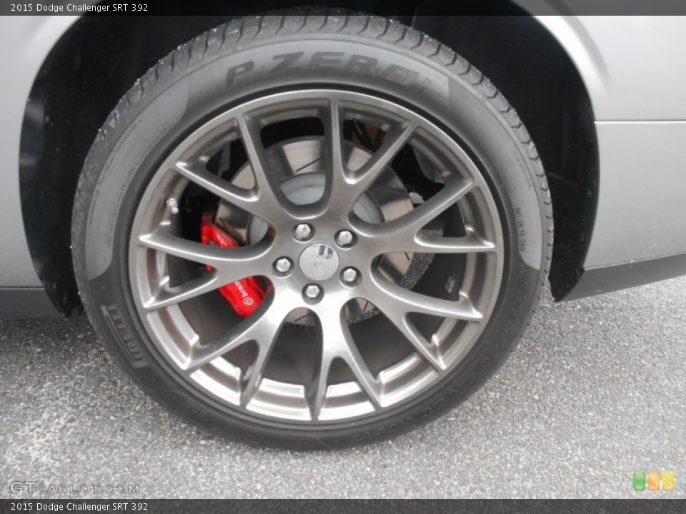 2015 Dodge Challenger SRT 392 Wheel and Tire Photo #107116640
