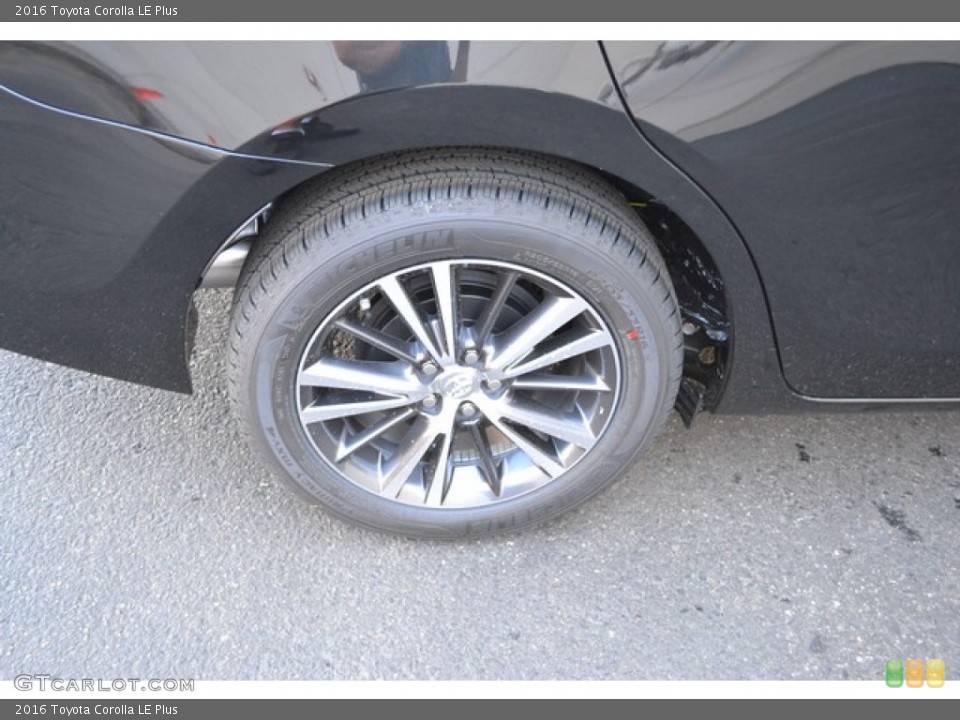 2016 Toyota Corolla LE Plus Wheel and Tire Photo #107462999